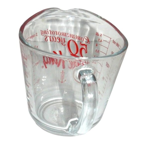 Anchor Hocking Fire-King 50th Anniversary 16 Oz Glass Measuring Cup Red Vintage - Picture 3 of 4